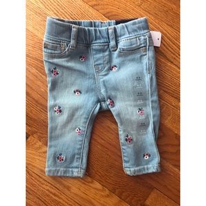 Baby Gap Embroidered Jeans 0-3 mo